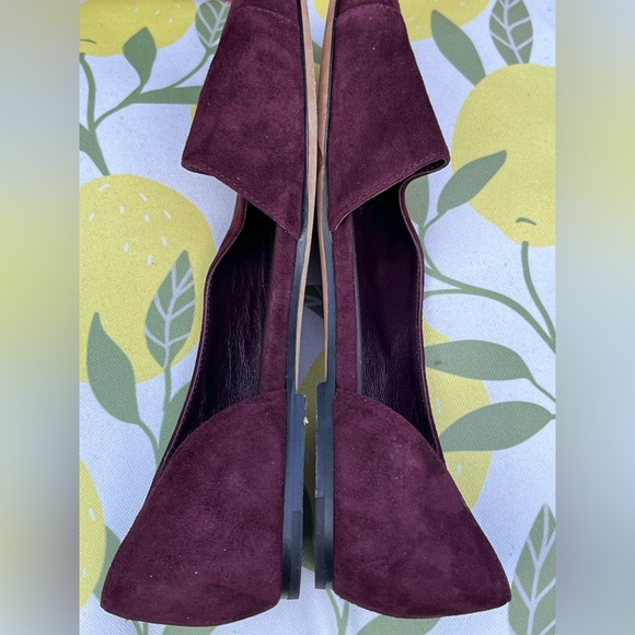 VINCE Cyder Half D'orsay Cutout Flats Sz 6.5 - Picture 2 of 10